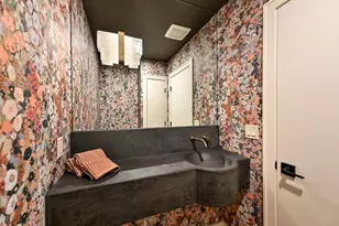 2301 E Glendale Ave, Whitefish Bay, WI 53211 - Photo 26