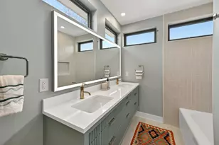 2301 E Glendale Ave, Whitefish Bay, WI 53211 - Photo 40