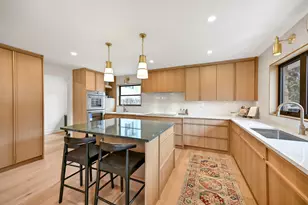 2301 E Glendale Ave, Whitefish Bay, WI 53211 - Photo 14