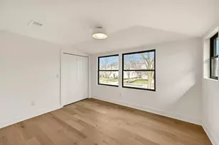 2301 E Glendale Ave, Whitefish Bay, WI 53211 - Photo 38