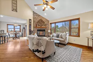 820 172nd Ave, Paris, WI 53182 - Photo 8