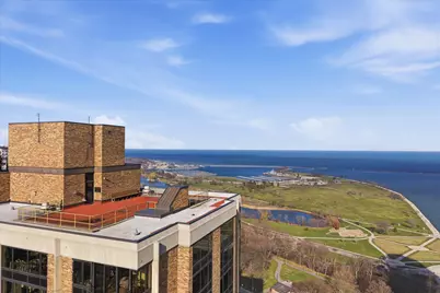 929 N Astor St #405, Milwaukee, WI 53202 - Photo 32