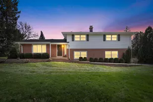 19255 Gebhardt Rd, Brookfield, WI 53045 - Photo 2