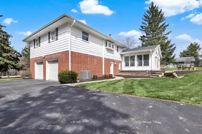 19255  Gebhardt Rd, Brookfield, WI 53045 - Photo 32