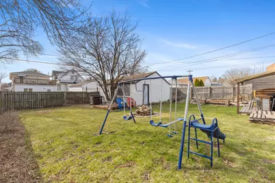 1981 S 75th St, West Allis, WI 53219 - Photo 20