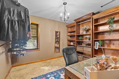 1981 S 75th St, West Allis, WI 53219 - Photo 12