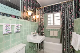 122 S Grand Ave, Waukesha, WI 53186 - Photo 30