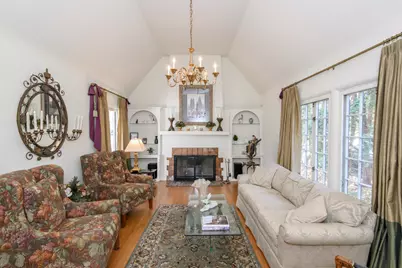 122 S Grand Ave, Waukesha, WI 53186 - Photo 2