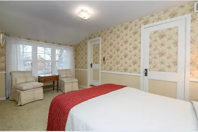 122 S Grand Ave, Waukesha, WI 53186 - Photo 52