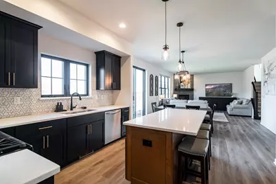 3640  Madison St, Waukesha, WI 53188 - Photo 8