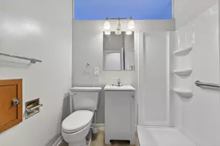 4422 Glenway St, Wauwatosa, WI 53225 - Photo 16