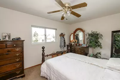 1600  Stardust Dr, Waukesha, WI 53186 - Photo 20