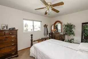 1600 Stardust Dr, Waukesha, WI 53186 - Photo 20