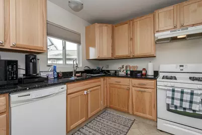 1600  Stardust Dr, Waukesha, WI 53186 - Photo 38