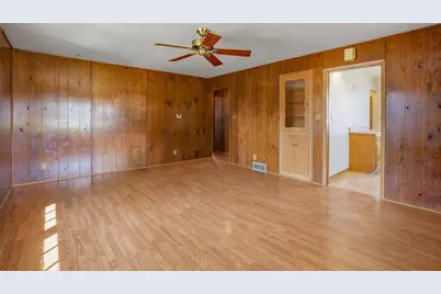 322 S Park St, Oconomowoc, WI 53066 - Photo 6