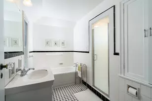 9727 Harding Blvd, Wauwatosa, WI 53226 - Photo 30