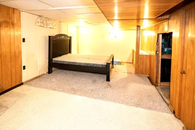 4641 N 109th St, Wauwatosa, WI 53225 - Photo 18