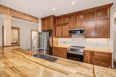 N52W6296-8  Mill St, Cedarburg, WI 53012 - Photo 2