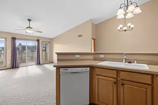 1540 Raintree Ln, Racine, WI 53406 - Photo 10