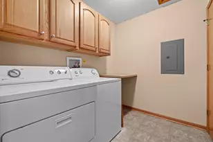 1540 Raintree Ln, Racine, WI 53406 - Photo 24