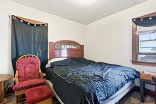 2175 S 89th St, West Allis, WI 53227 - Photo 18