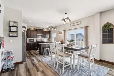 526  Spur Rd, Slinger, WI 53086 - Photo 8