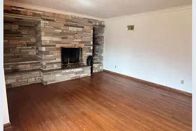 170 N Rolland Rd, Brookfield, WI 53005 - Photo 4