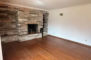 170 N Rolland Rd, Brookfield, WI 53005 - Photo 4