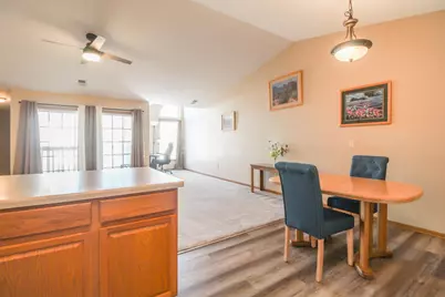 1612  Commonwealth Dr #8, Fort Atkinson, WI 53538 - Photo 14