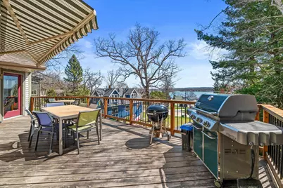 W303N2665  Maple Ave, Delafield, WI 53072 - Photo 24