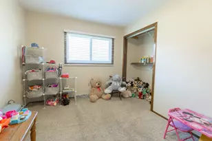 S17W37015 Henry St, Ottawa, WI 53118 - Photo 18