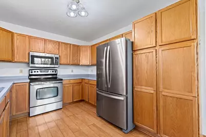 1416  Villa Park Ct, West Bend, WI 53090 - Photo 12