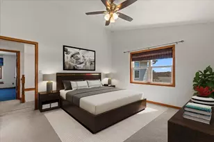 1416 Villa Park Ct, West Bend, WI 53090 - Photo 22