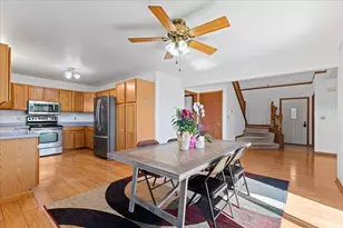 1416 Villa Park Ct, West Bend, WI 53090 - Photo 10