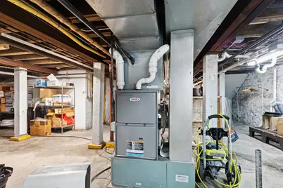 626 S 5th St, Milwaukee, WI 53204 - Photo 28