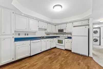 13335  Watertown Plank Rd #105, Elm Grove, WI 53122 - Photo 2