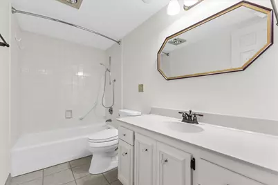 13335  Watertown Plank Rd #105, Elm Grove, WI 53122 - Photo 26