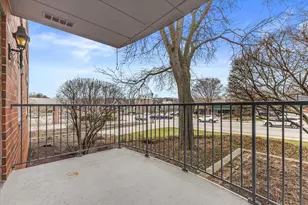 13335 Watertown Plank Rd, Elm Grove, WI 53122 - Photo 10