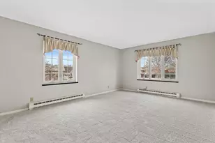 13335 Watertown Plank Rd, Elm Grove, WI 53122 - Photo 12