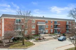 13335 Watertown Plank Rd, Elm Grove, WI 53122 - Photo 36