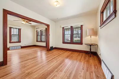 166 E Rosedale Ave, Milwaukee, WI 53207 - Photo 8