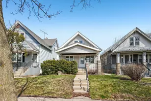 166 E Rosedale Ave, Milwaukee, WI 53207 - Photo 2