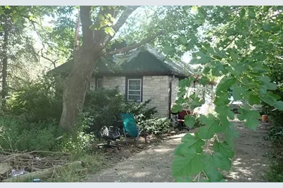 8600 W Fond Du Lac Ave, Milwaukee, WI 53225 - Photo 1