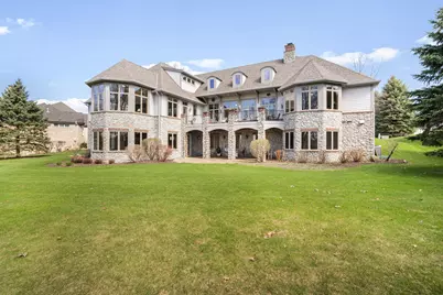 121  Legend Way, Wales, WI 53183 - Photo 2