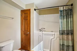 5888 Steeple Ln, Wayne, WI 53090 - Photo 54