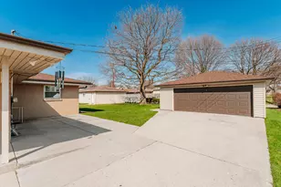 4052 N 89th St, Milwaukee, WI 53222 - Photo 34