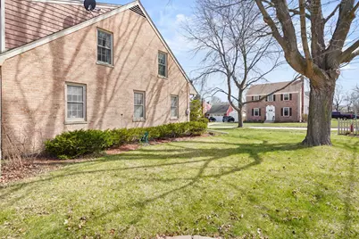 620  73rd St, Kenosha, WI 53143 - Photo 8