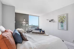 1660 N Prospect Ave, Milwaukee, WI 53202 - Photo 24