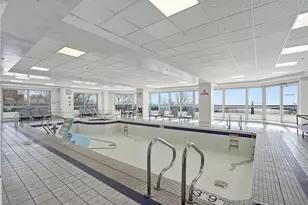 1660 N Prospect Ave, Milwaukee, WI 53202 - Photo 26