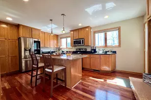 2115 W Greenwood Rd, Glendale, WI 53209 - Photo 10